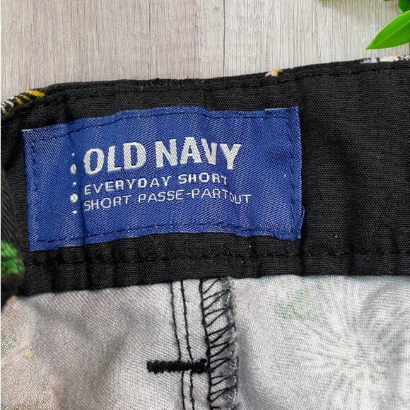 Old Navy Black Floral 100% Cotton Tropical Everyday Shorts Size 4 - Picture 4 of 6